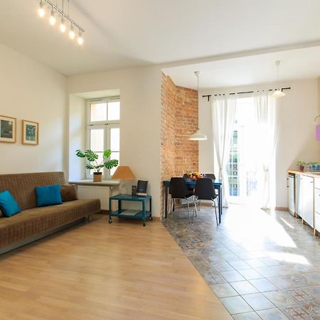 Rental Apartments Wilcza Varşovia Exterior foto