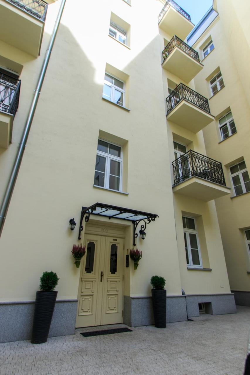 Rental Apartments Wilcza Varşovia Exterior foto