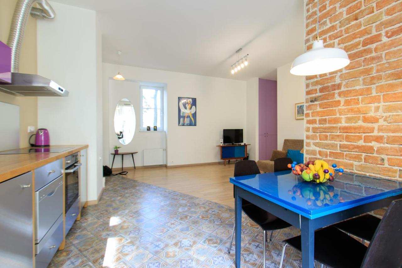 Rental Apartments Wilcza Varşovia Exterior foto