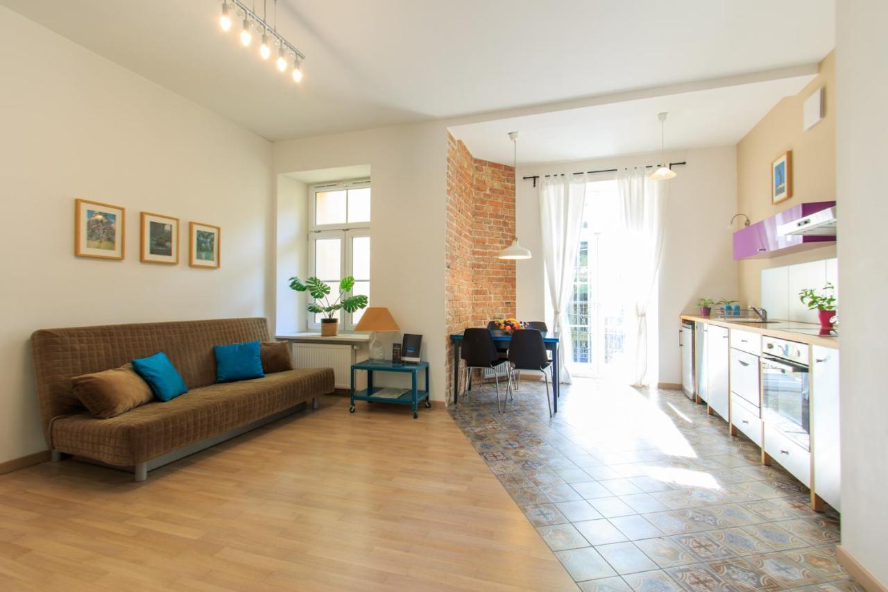 Rental Apartments Wilcza Varşovia Exterior foto