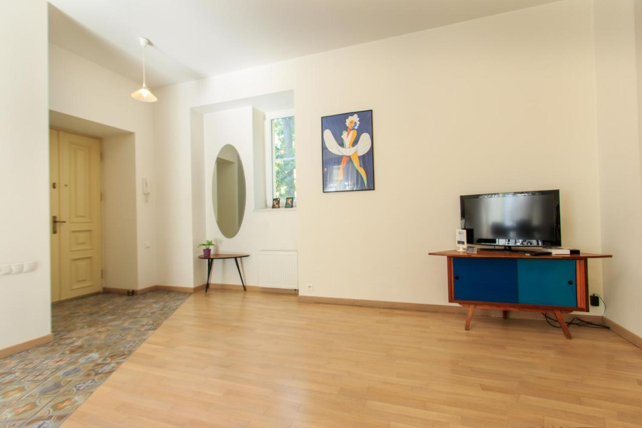 Rental Apartments Wilcza Varşovia Exterior foto